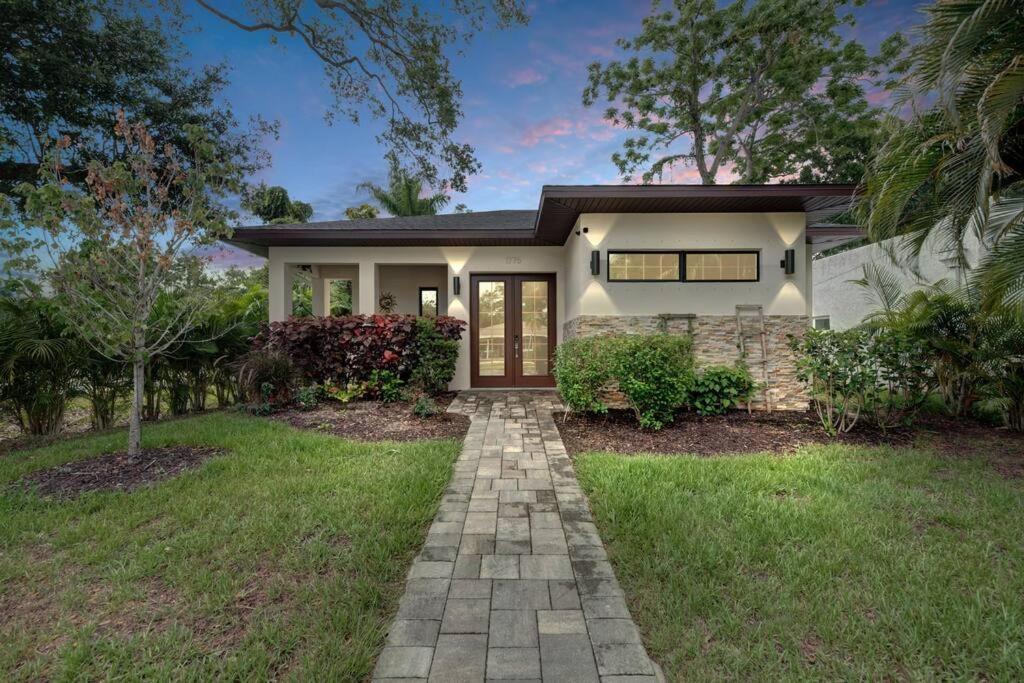 Courtyard Home With Pool, Spa & Sauna Close To Beach & City Center Sarasota Exterior photo