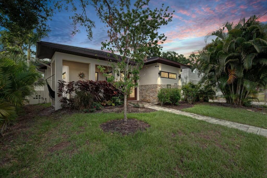 Courtyard Home With Pool, Spa & Sauna Close To Beach & City Center Sarasota Exterior photo